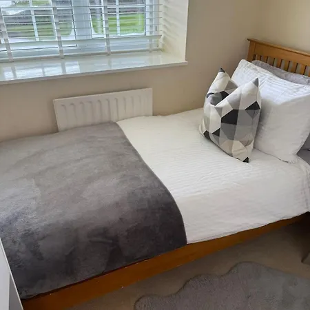 3 Bed Cottage, Free Parking, Free Wifi, Harrogate Dom wakacyjny *