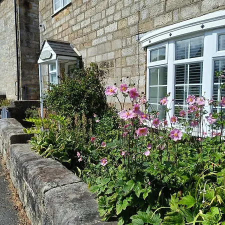 3 Bed Cottage, Free Parking, Free Wifi, Harrogate Dom wakacyjny *