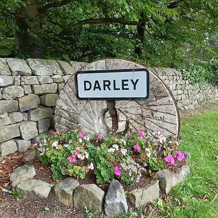 Dom wakacyjny 3 Bed Cottage, Free Parking, Free Wifi, Harrogate