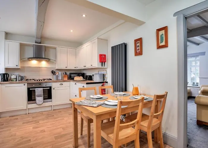 Cozy 3 Bed Cottage In Harrogate With Free Parking And Strong Wifi * Darley