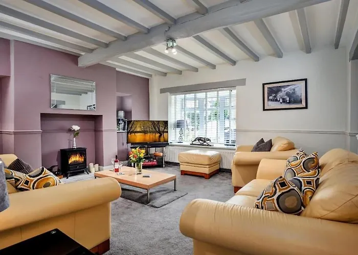 Cozy 3 Bed Cottage In Harrogate With Free Parking And Strong Wifi Darley