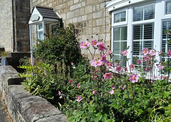 Cozy 3 Bed Cottage In Harrogate With Free Parking And Strong Wifi Ferienhaus *