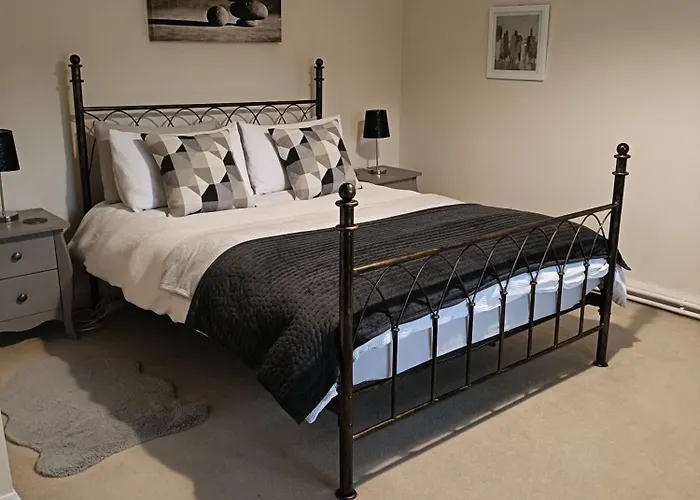 Cozy 3 Bed Cottage In Harrogate With Free Parking And Strong Wifi Ferienhaus Darley